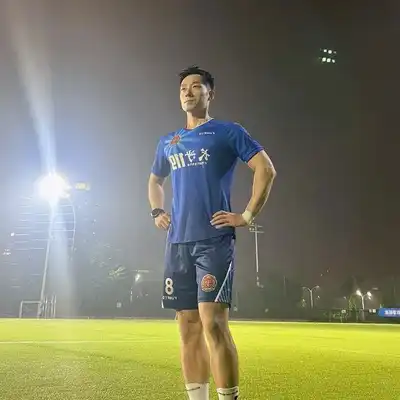 黄坤